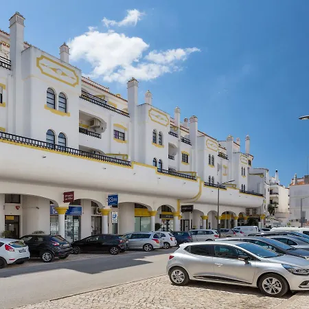 T2 Carvoeiro Central * Carvoeiro (Lagoa)